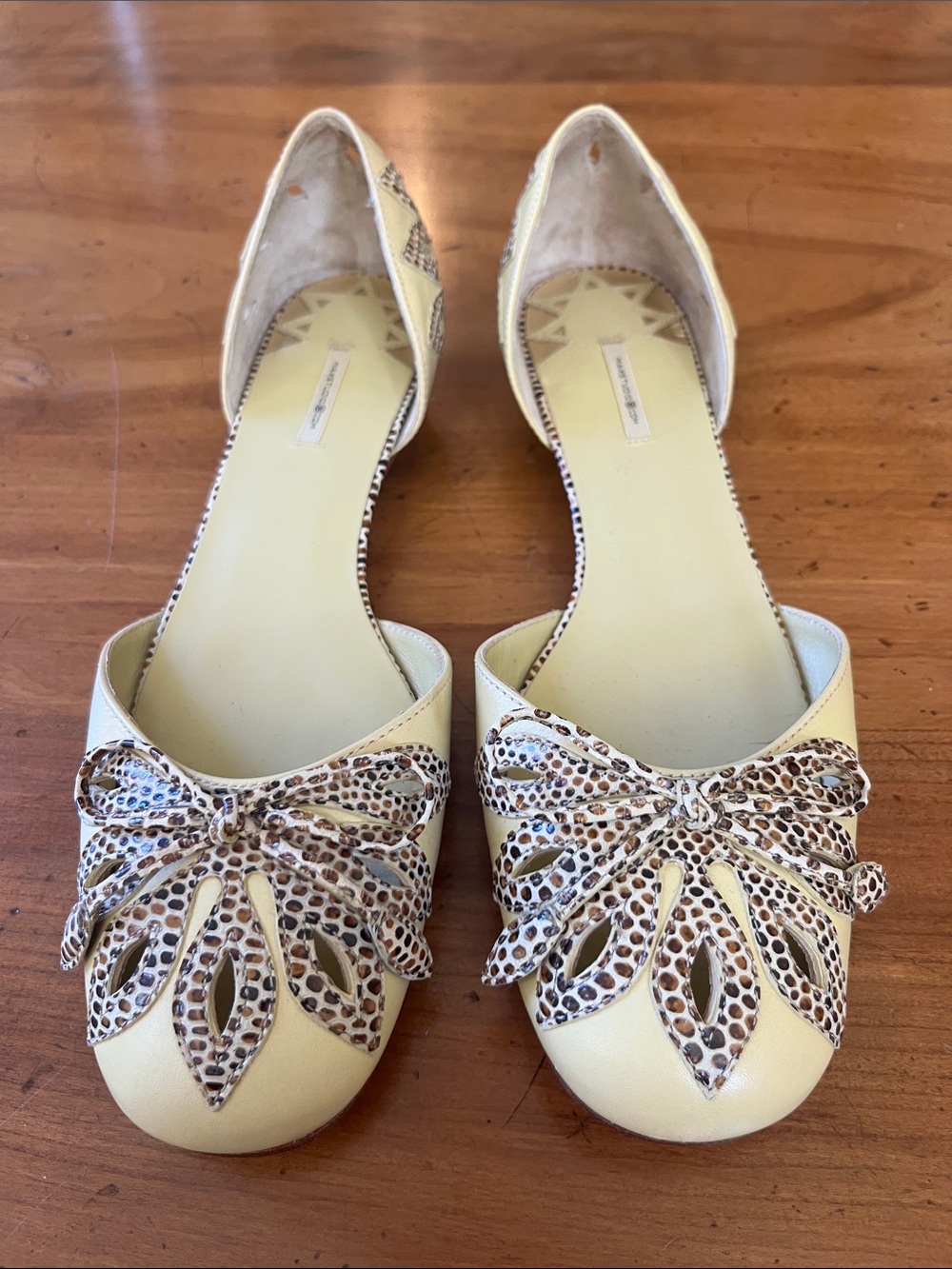 Max Studio Cream & Brown D'Orsay Flats with Cutout Bow Detail